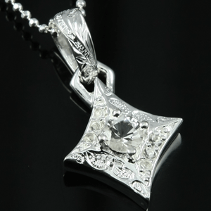 ダイヤモンド star pendant|ハワイアンジュエリーMaxi(マキシ)公式通販オンラインショップ